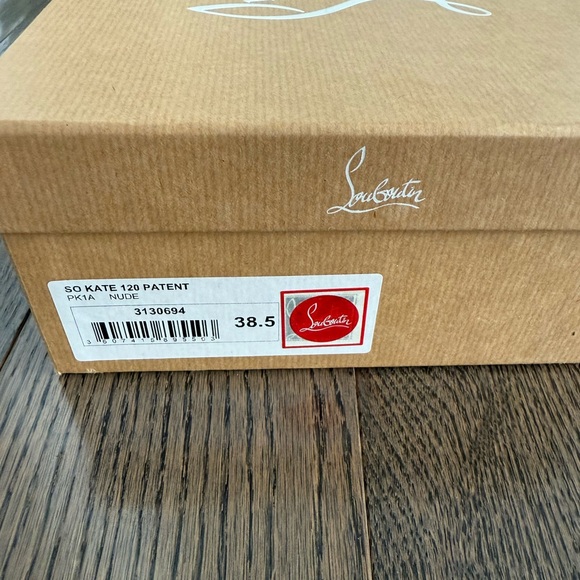 Christian Louboutin Nude Patent Pointed-Toe Stiletto Pumps - Picture 9 of 9